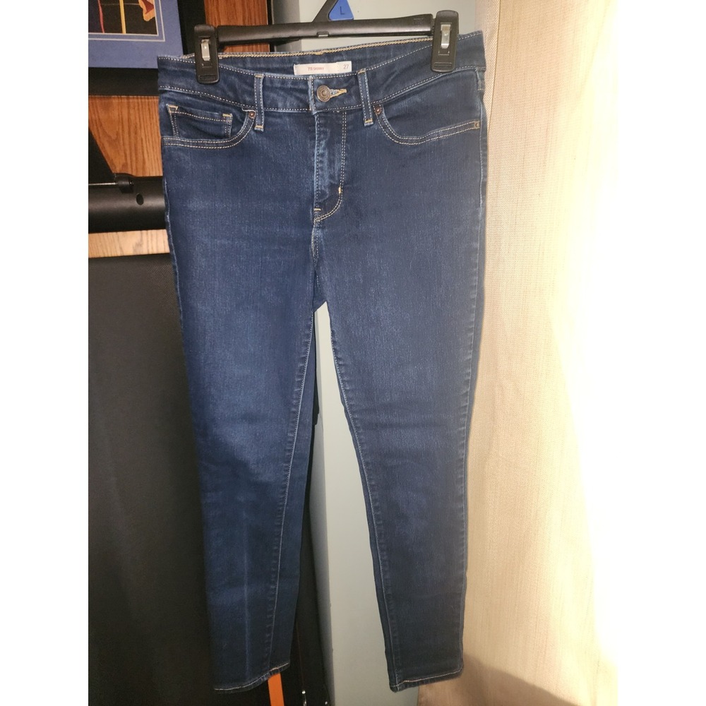 Levi's 711 Women's Skinny Jeans, Size 30 - Astro Indigo (188810293)